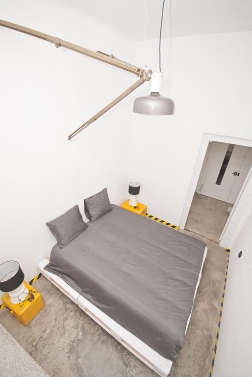 Loft Lot Pszczoly Apartman Varsó Kültér fotó