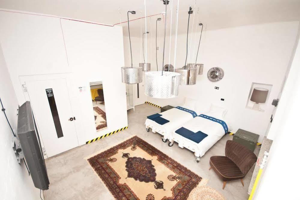 Loft Lot Pszczoly Apartman Varsó Kültér fotó